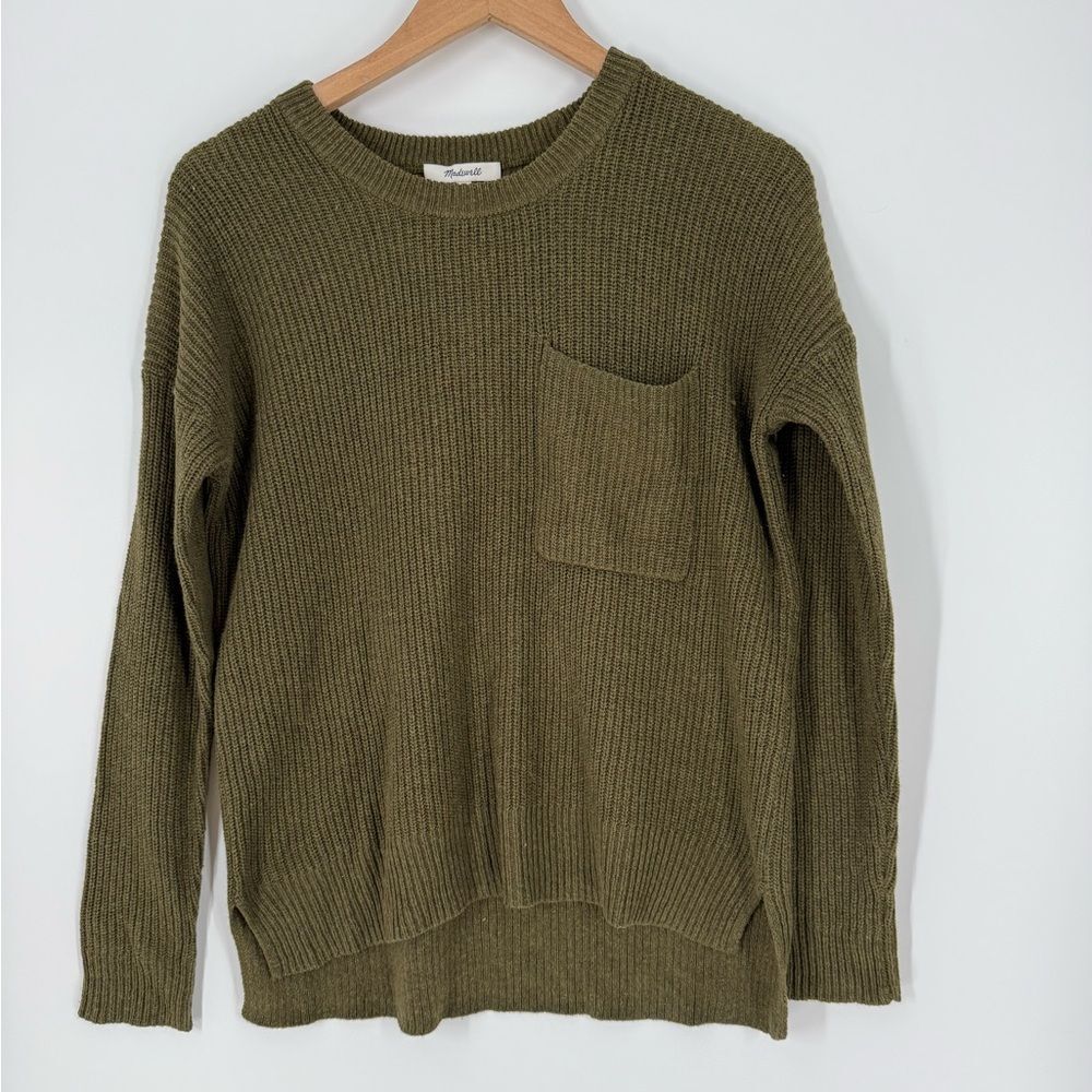 Madewell Thompson Ribbed Knit Pocket Pullover Sweater in Green | XS - Picture 2 of 5